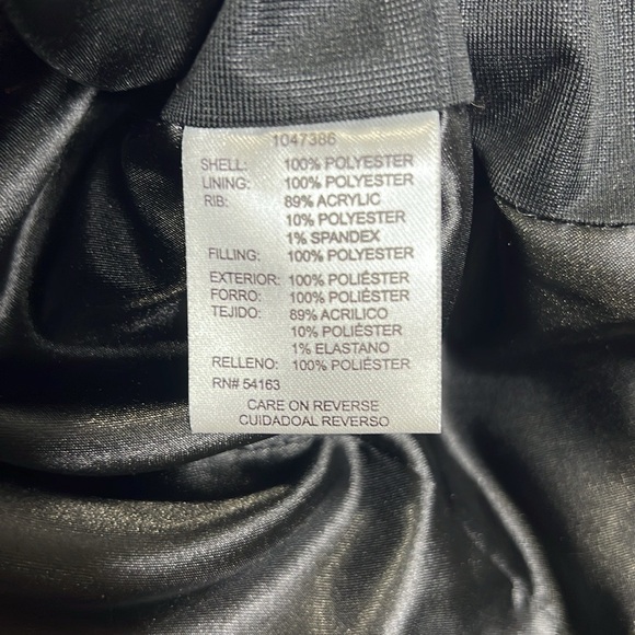 Andrew Mark Navy Blue Quilt Vest - Picture 6 of 6